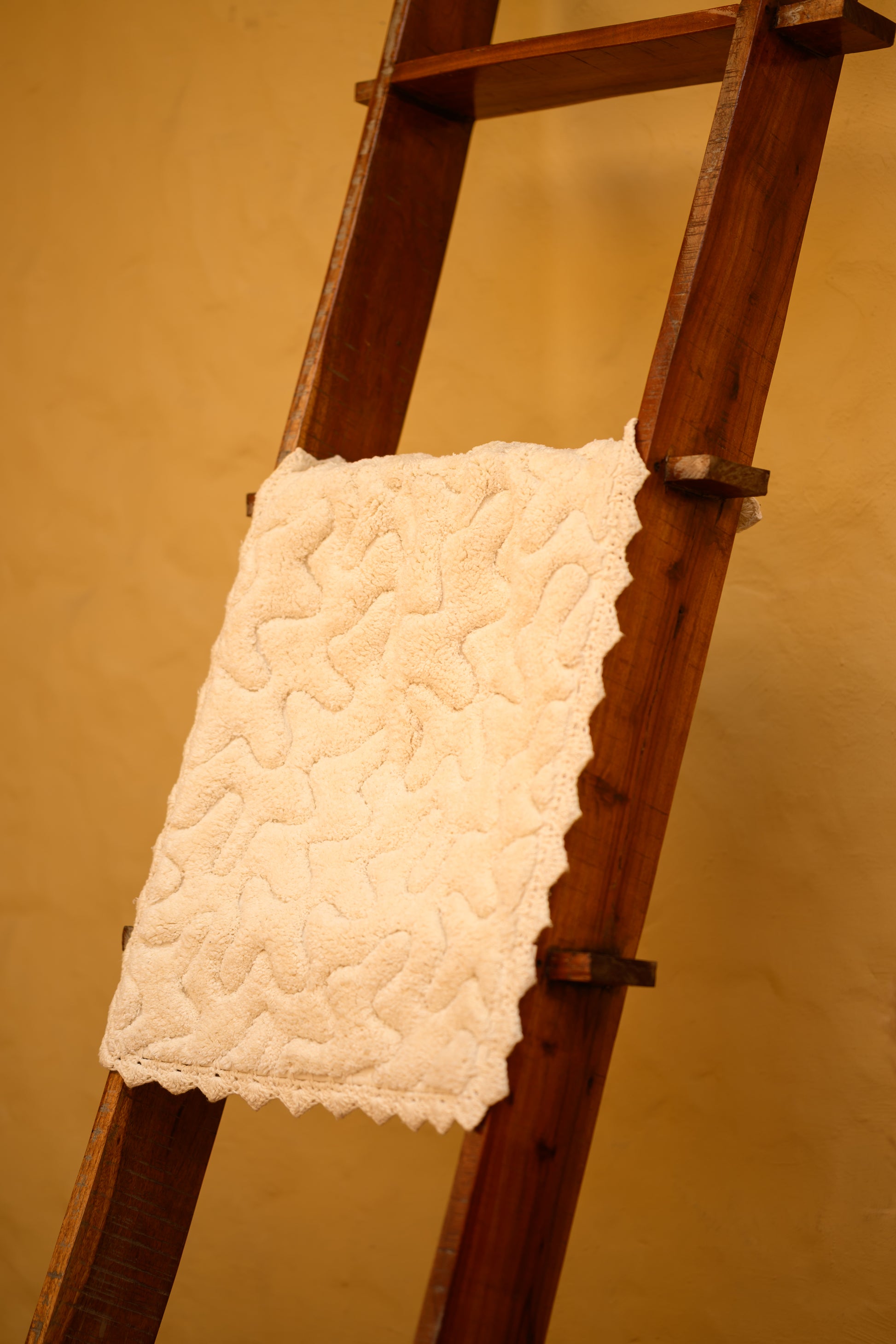 |Ivory